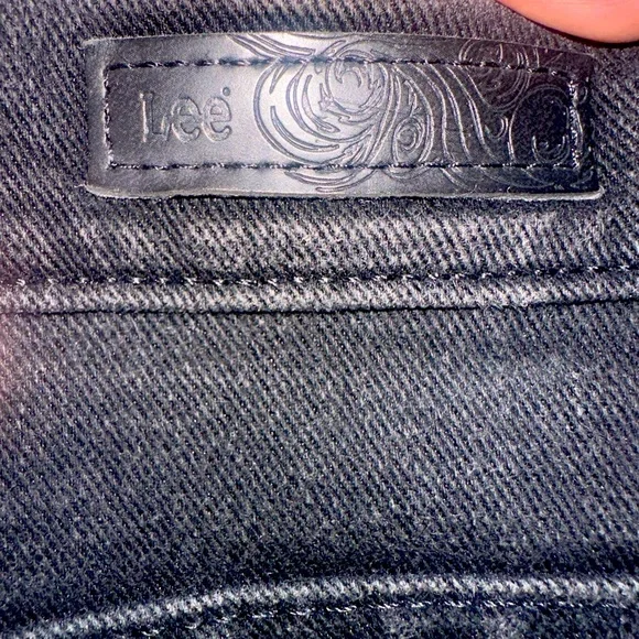 Lee Straight Leg Relaxed Waist Black denim Jeans size 12 Long 
Festival - Picture 5 of 11